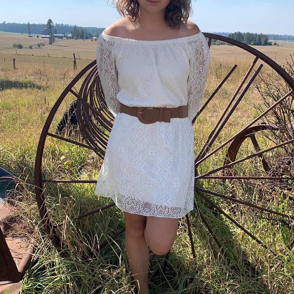 A white delia*s dress!